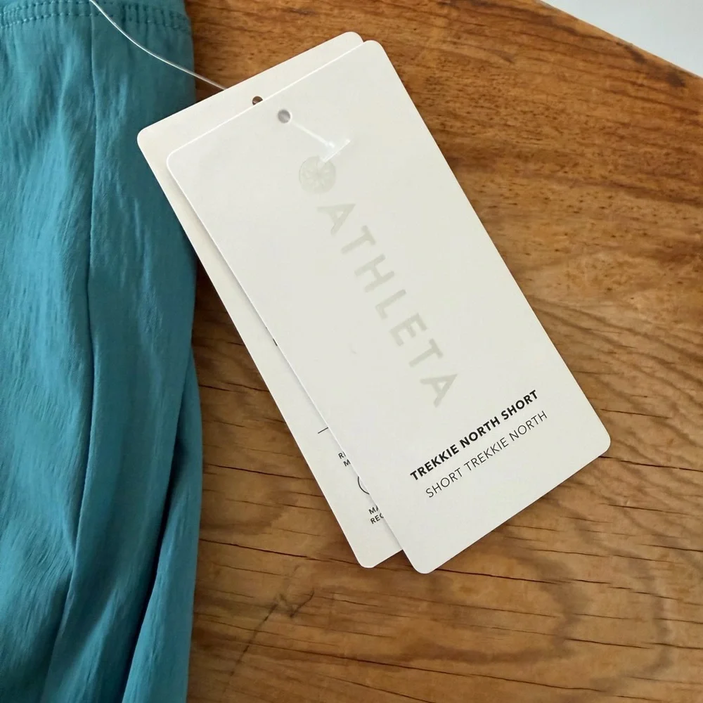 NWT Athleta Trekkie North 3.5” Shorts Teal Zip Pockets Elastic Waist Women’s 16
